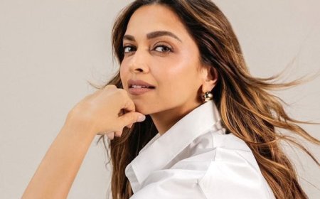 Deepika Padukone's soon-to-be mother flaunts her baby bump.